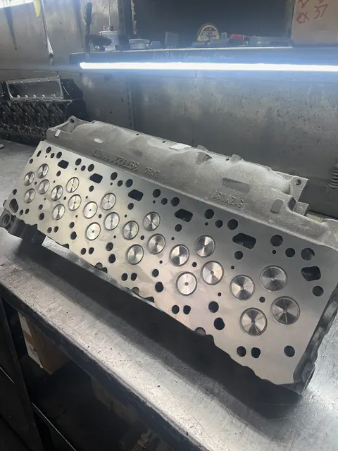 Cylinder head on the workbench
