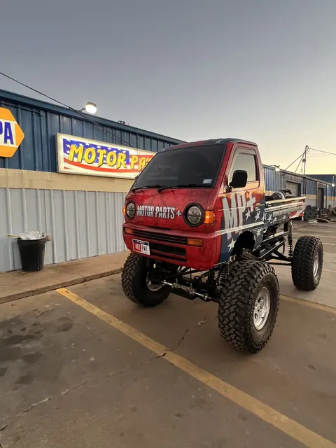 Lifted Motor Parts + show truck