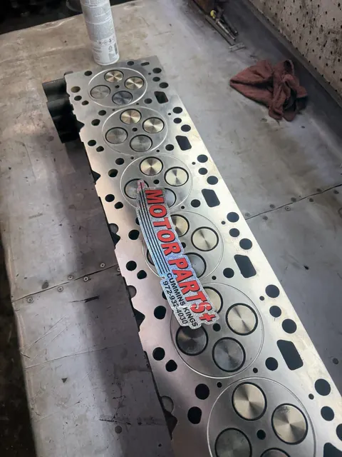 Cylinder-head surface detail